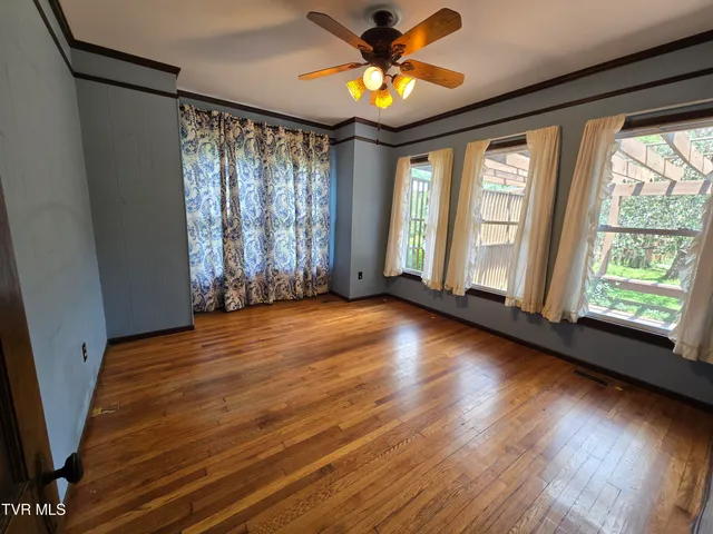 $334,500 | 113 West 2nd Street South, Big Stone Gap, VA 24219