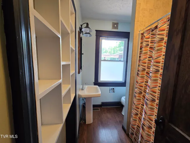 $334,500 | 113 West 2nd Street South, Big Stone Gap, VA 24219