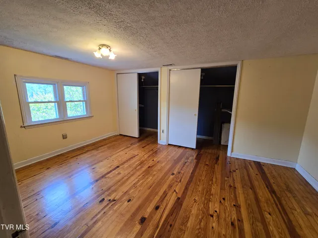 $334,500 | 113 West 2nd Street South, Big Stone Gap, VA 24219