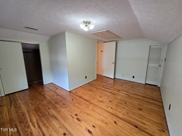 $334,500 | 113 West 2nd Street South, Big Stone Gap, VA 24219