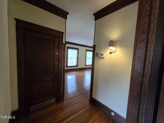 $334,500 | 113 West 2nd Street South, Big Stone Gap, VA 24219