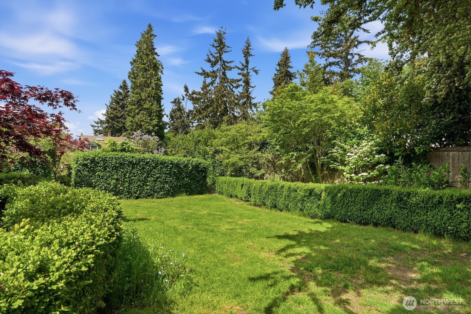7219 Soundview Drive Edmonds, WA 98026 - Photo 35 of 40 a view of a garden