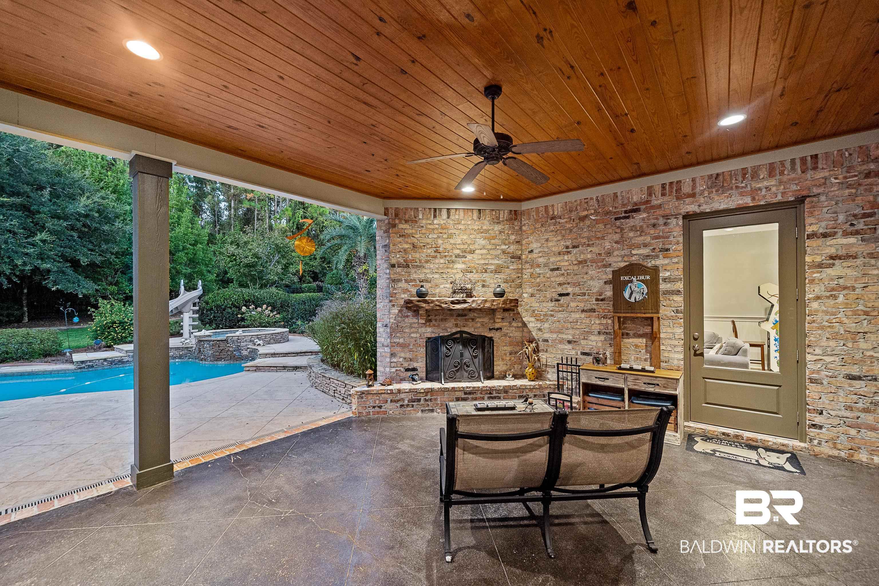 585 Falling Water Boulevard Fairhope, AL 36532 - Photo 40 of 67 Tongue and Groove Ceiling