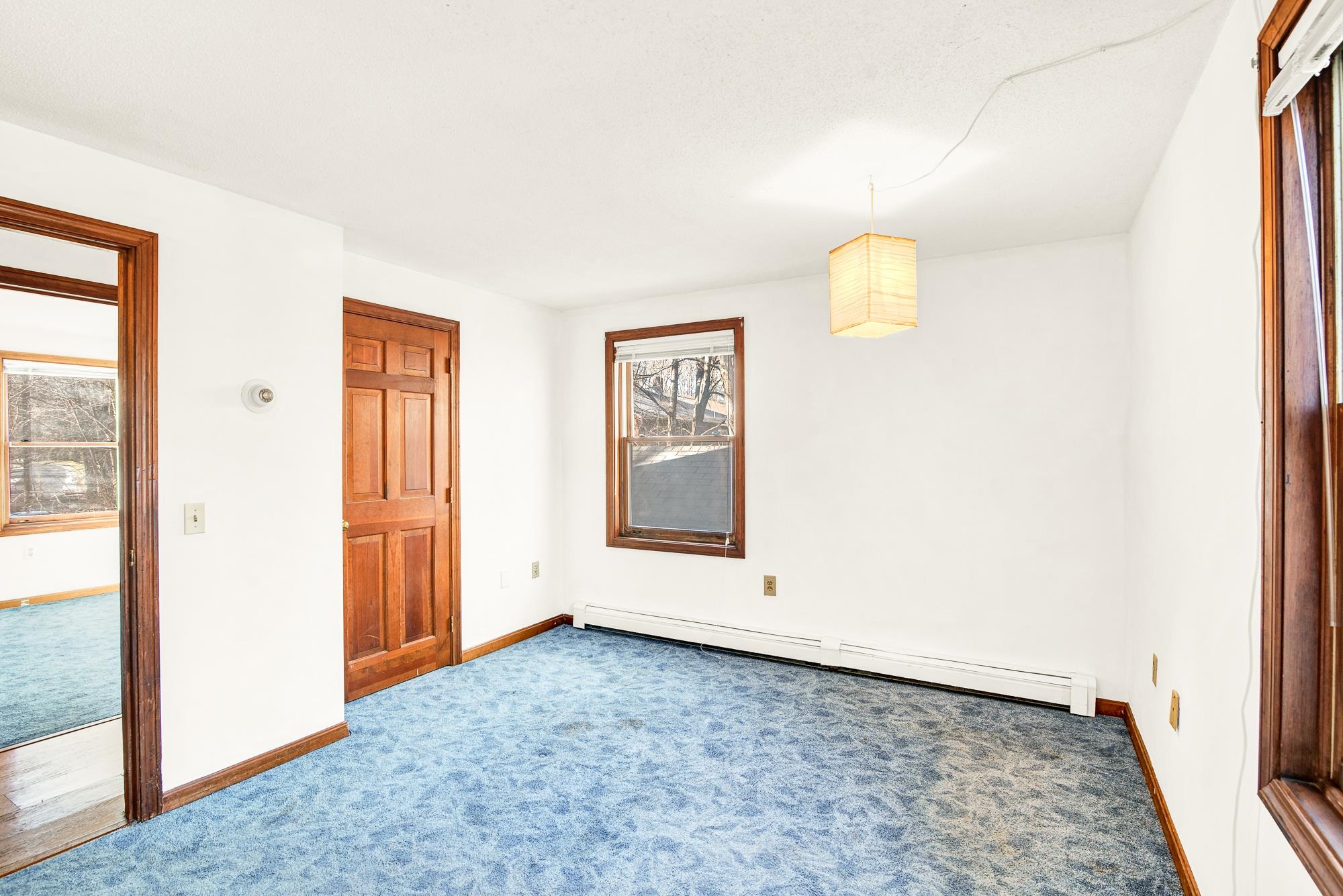 982 Salmon Falls Road Rochester, NH 03868 - Photo 6 of 33