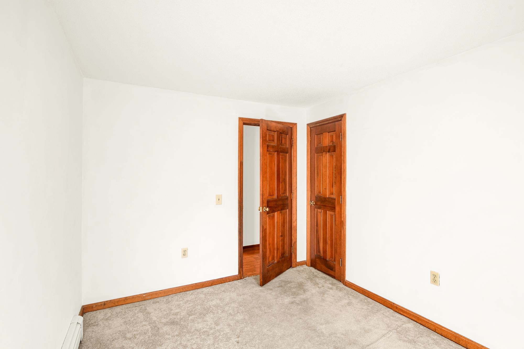 982 Salmon Falls Road Rochester, NH 03868 - Photo 10 of 33
