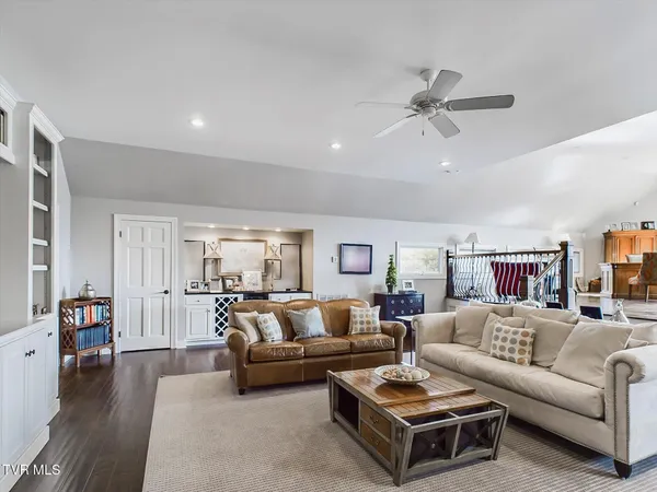 $3,199,000 | 400 Bancroft Chapel Road, Kingsport, TN 37660