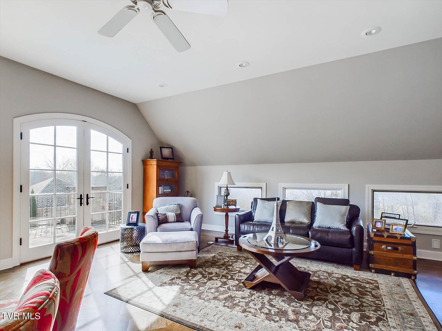 400 Bancroft Chapel Road Kingsport, TN 37660 - Photo 47 of 68 046