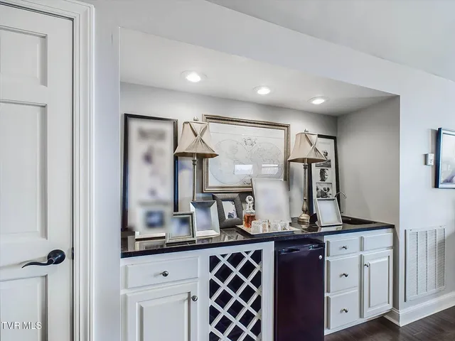 $3,199,000 | 400 Bancroft Chapel Road, Kingsport, TN 37660