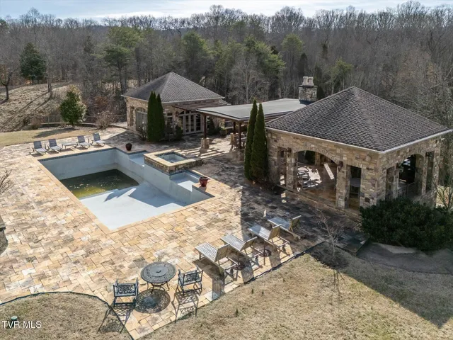 $3,199,000 | 400 Bancroft Chapel Road, Kingsport, TN 37660
