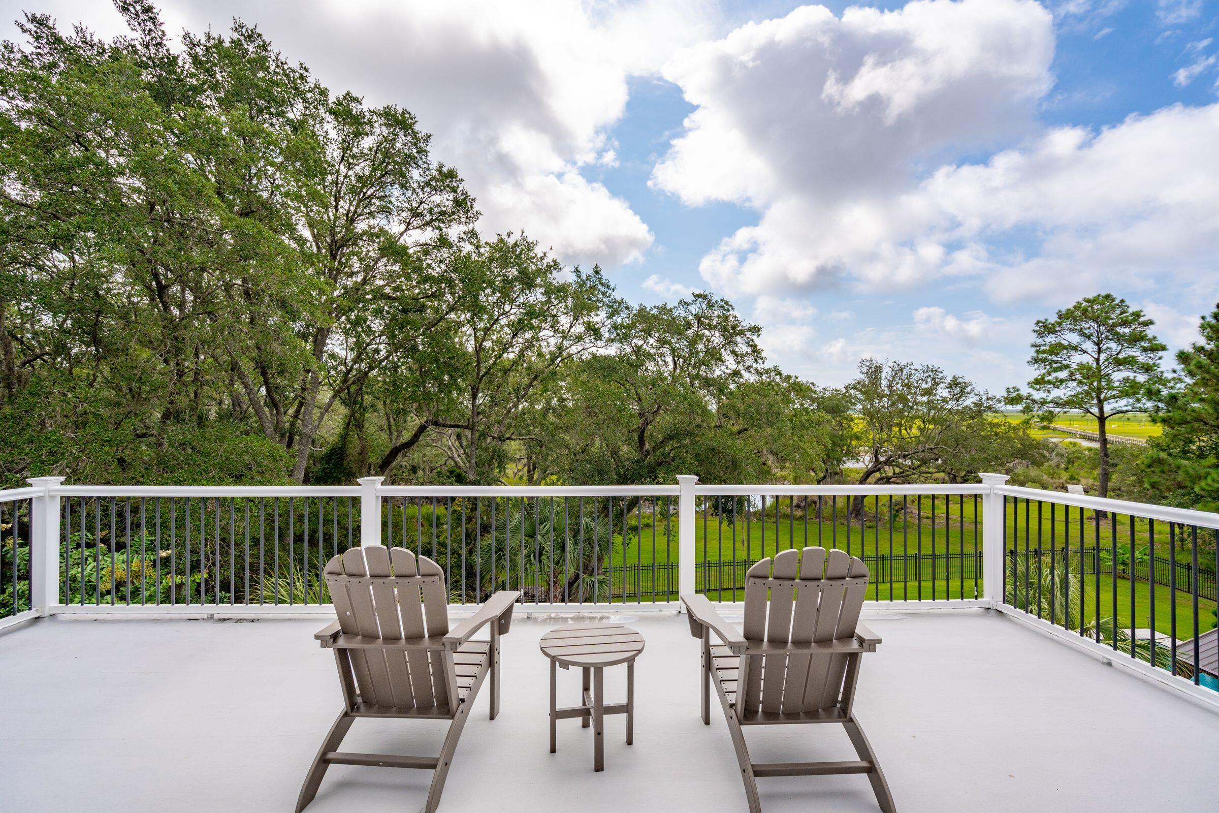 4169 Longmarsh Road Mount Pleasant, SC 29429 - Photo 73 of 113 Upstairs deck
