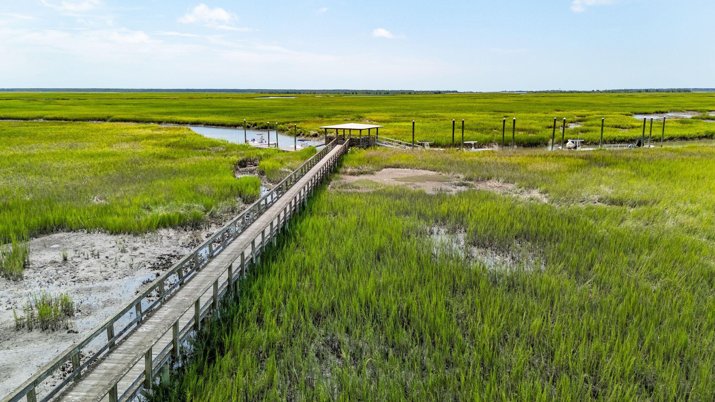 4169 Longmarsh Road Mount Pleasant, SC 29429 - Photo 90 of 113 4169LongmarshRd-KeenEyeMarketing-120