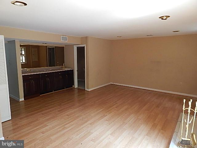 8084 Powderbrook Lane Springfield, VA 22153 - Photo 21 of 28 Interior (General)