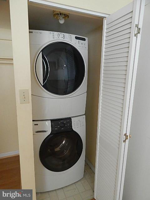 8084 Powderbrook Lane Springfield, VA 22153 - Photo 24 of 28 Interior (General)