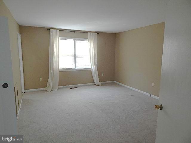 8084 Powderbrook Lane Springfield, VA 22153 - Photo 8 of 28 Bedroom (Master)