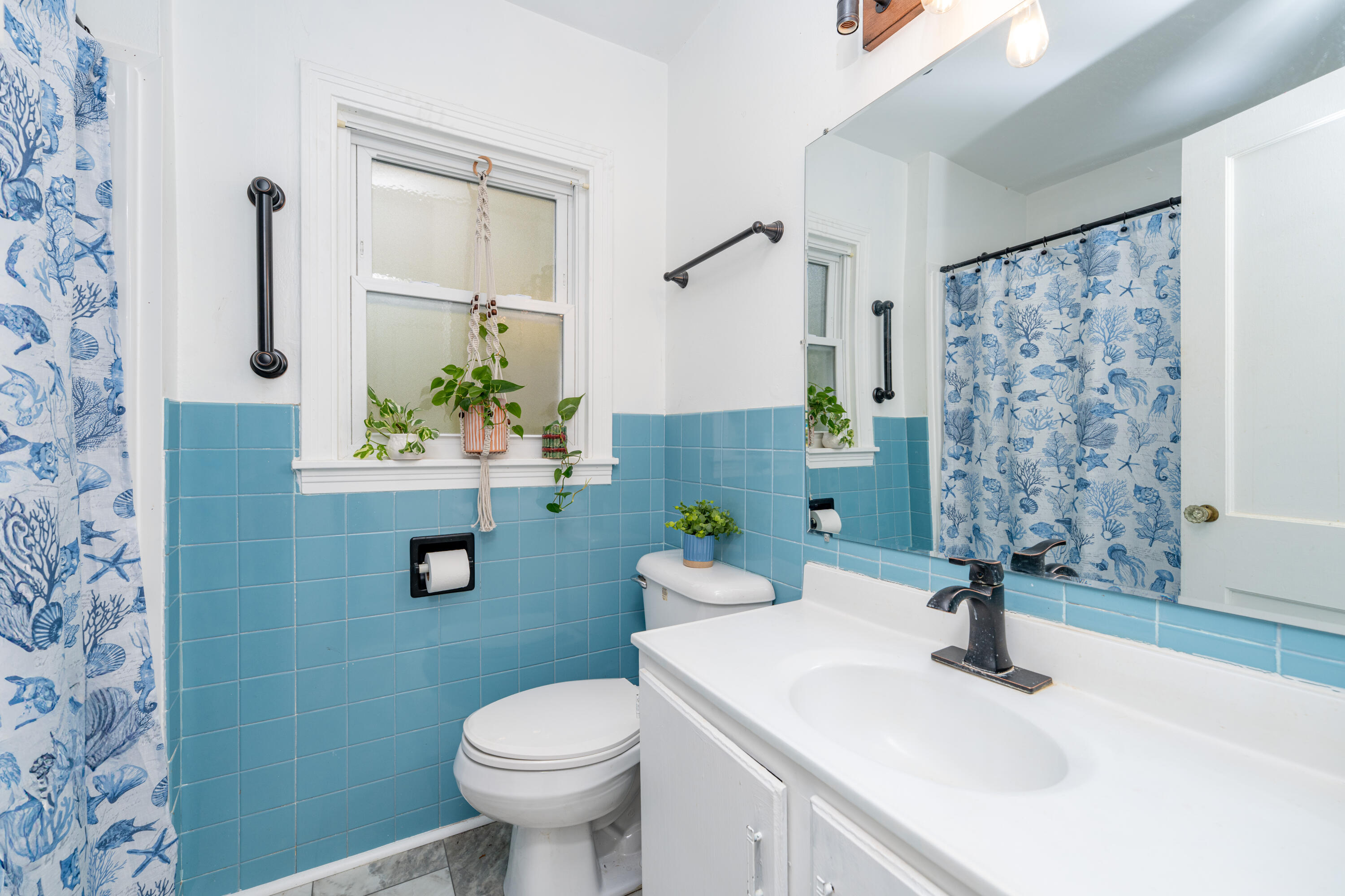 3426 Ash Street Kalamazoo, MI 49001 - Photo 13 of 24 DSC09859