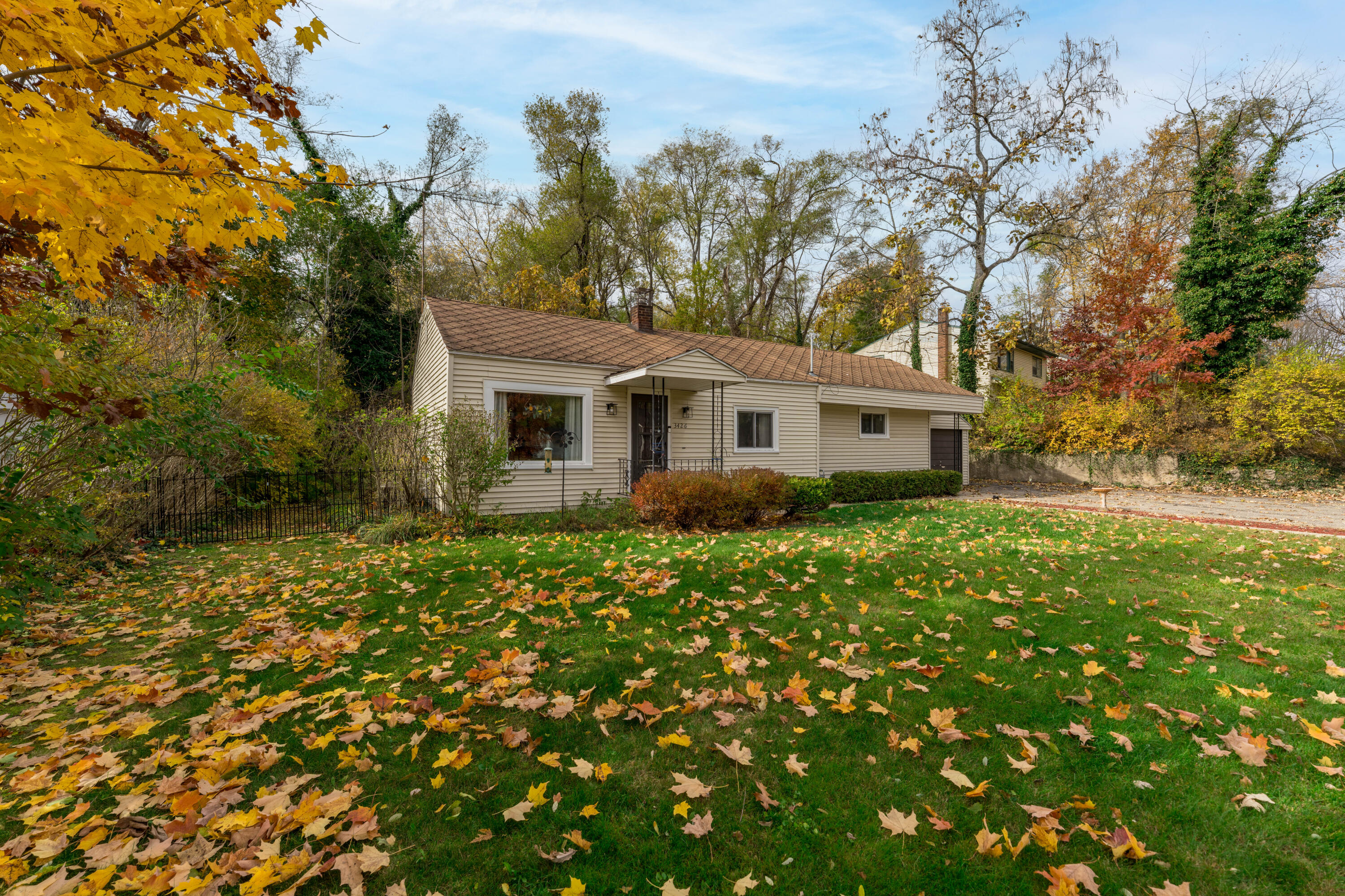 3426 Ash Street Kalamazoo, MI 49001 - Photo 2 of 24 DSC09871-Edit