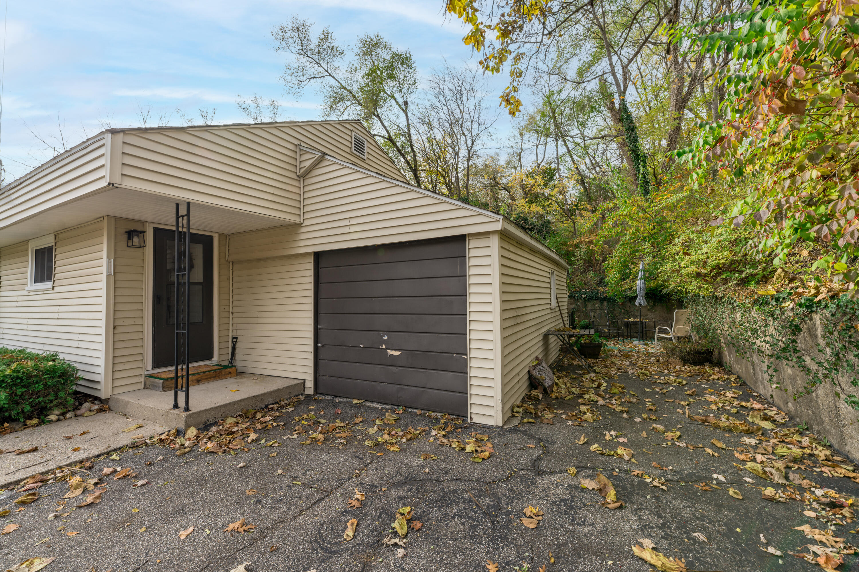 3426 Ash Street Kalamazoo, MI 49001 - Photo 23 of 24 DSC09873-Edit
