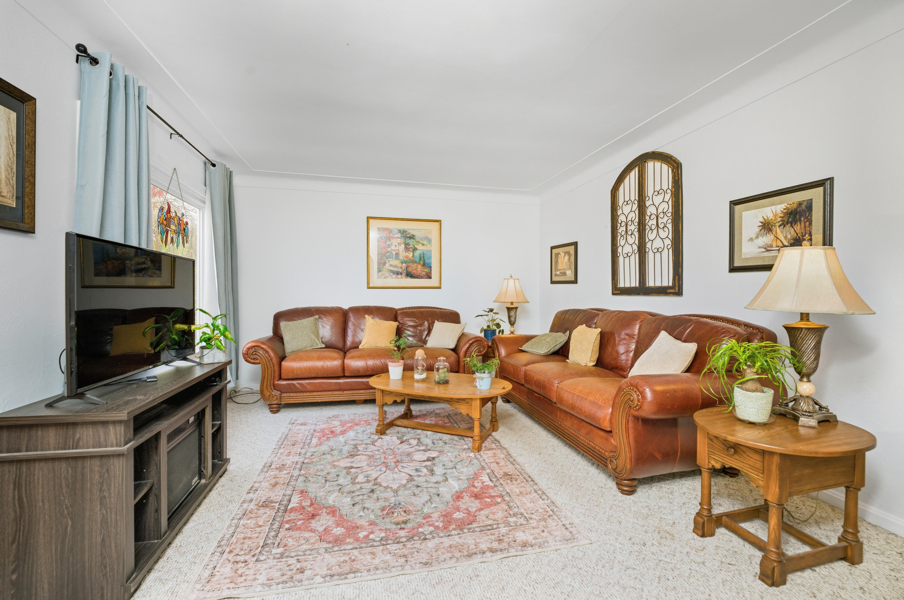 3426 Ash Street Kalamazoo, MI 49001 - Photo 5 of 24 DSC09865