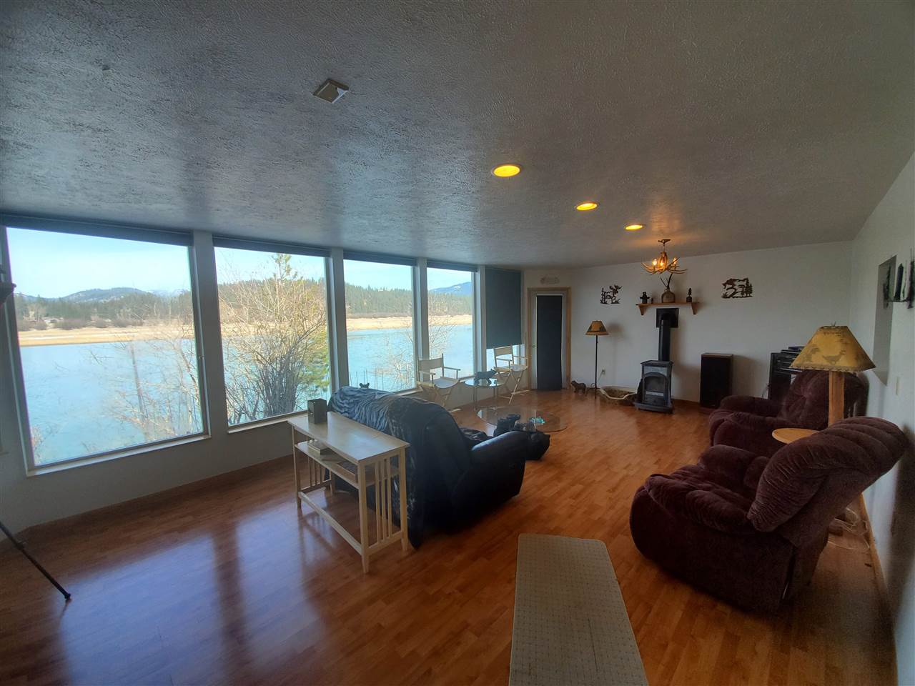 832 Levitch Road Newport, WA 99156 - Photo 2 of 17