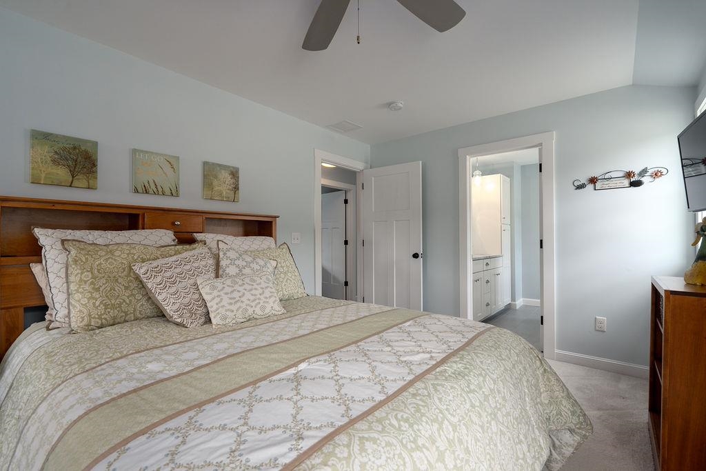 36 Calla Road Londonderry, NH 03053 - Photo 22 of 40