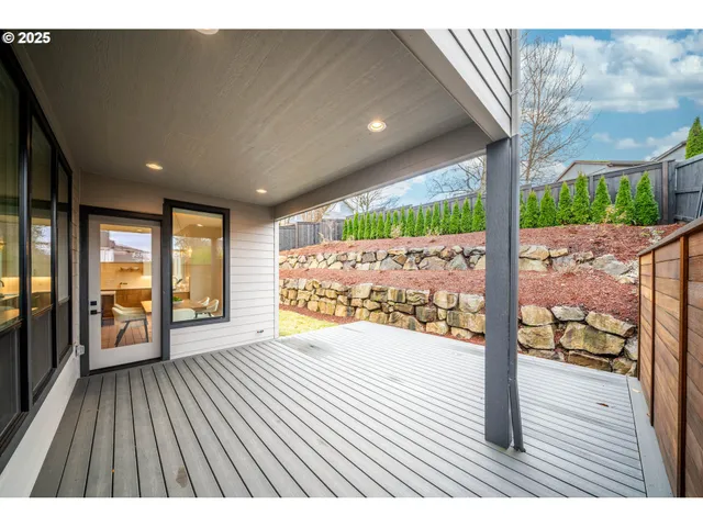 $1,450,000 | 2044 Northwest 33rd Way, Camas, WA 98607