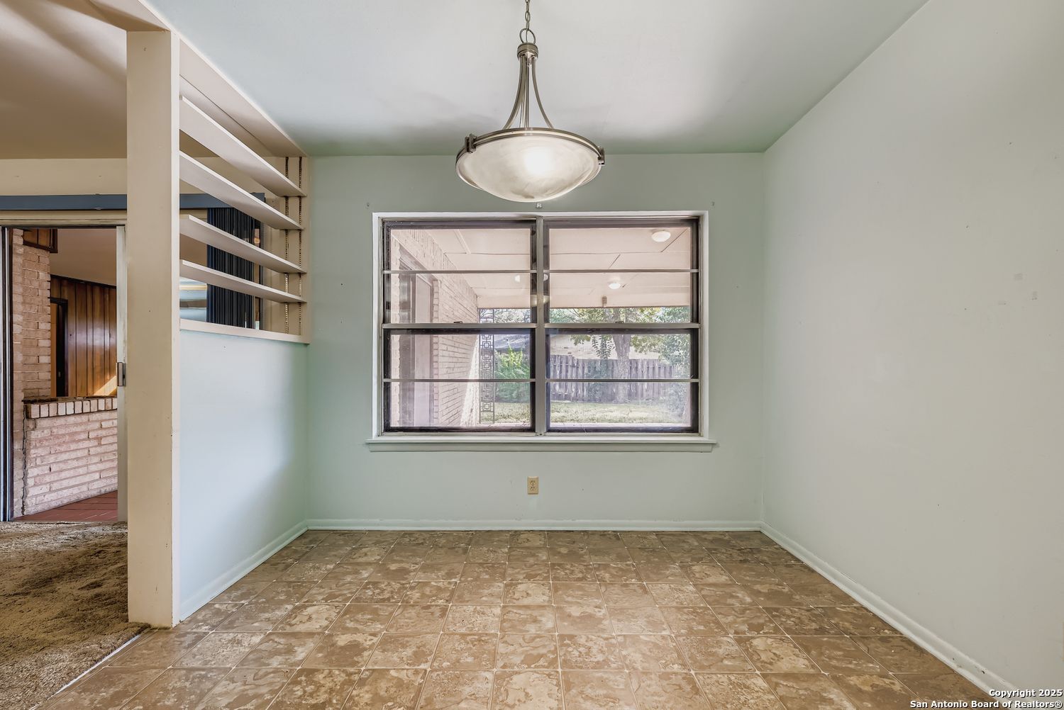 742 Winfield Circle Windcrest, TX 78239 - Photo 7 of 17