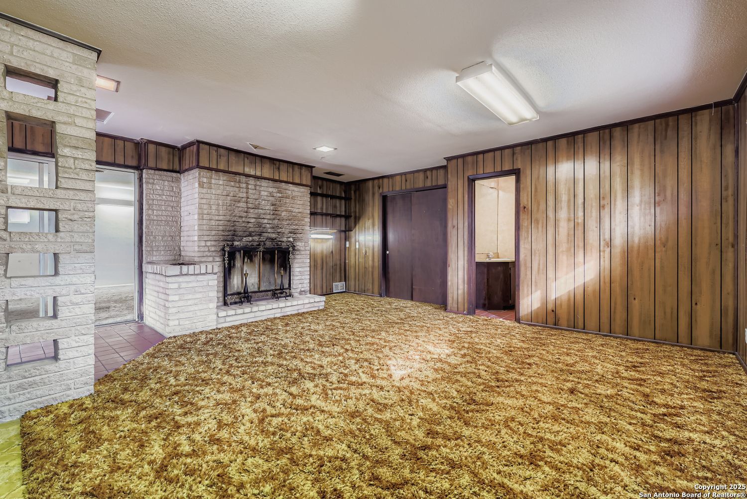 742 Winfield Circle Windcrest, TX 78239 - Photo 8 of 17