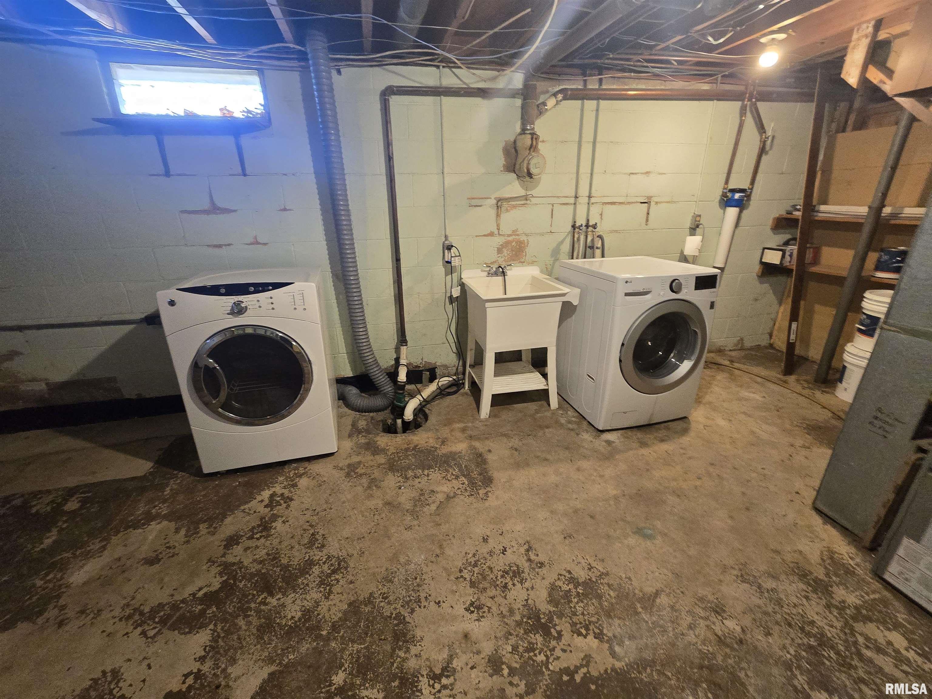 5518 East Captain Road Chillicothe, IL 61523 - Photo 13 of 15