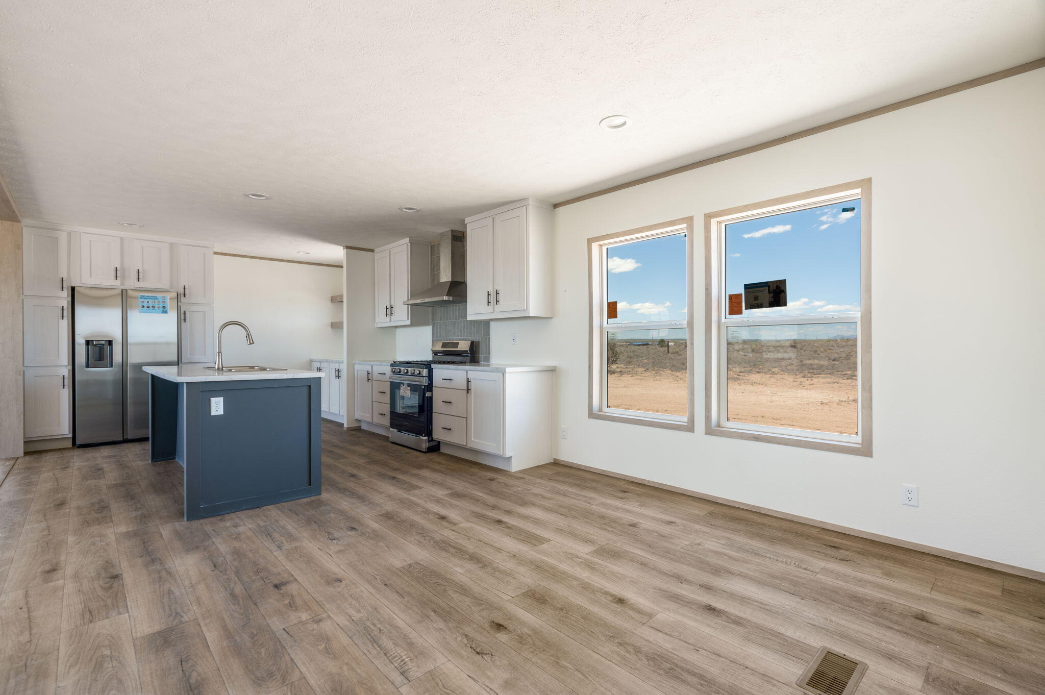 45 10th Avenue Northeast Rio Rancho, NM 87144 - Photo 12 of 32 Gallery Image 12