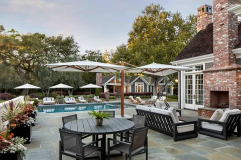 $31,995,000 | 190 Almendral Avenue, Atherton, CA 94027