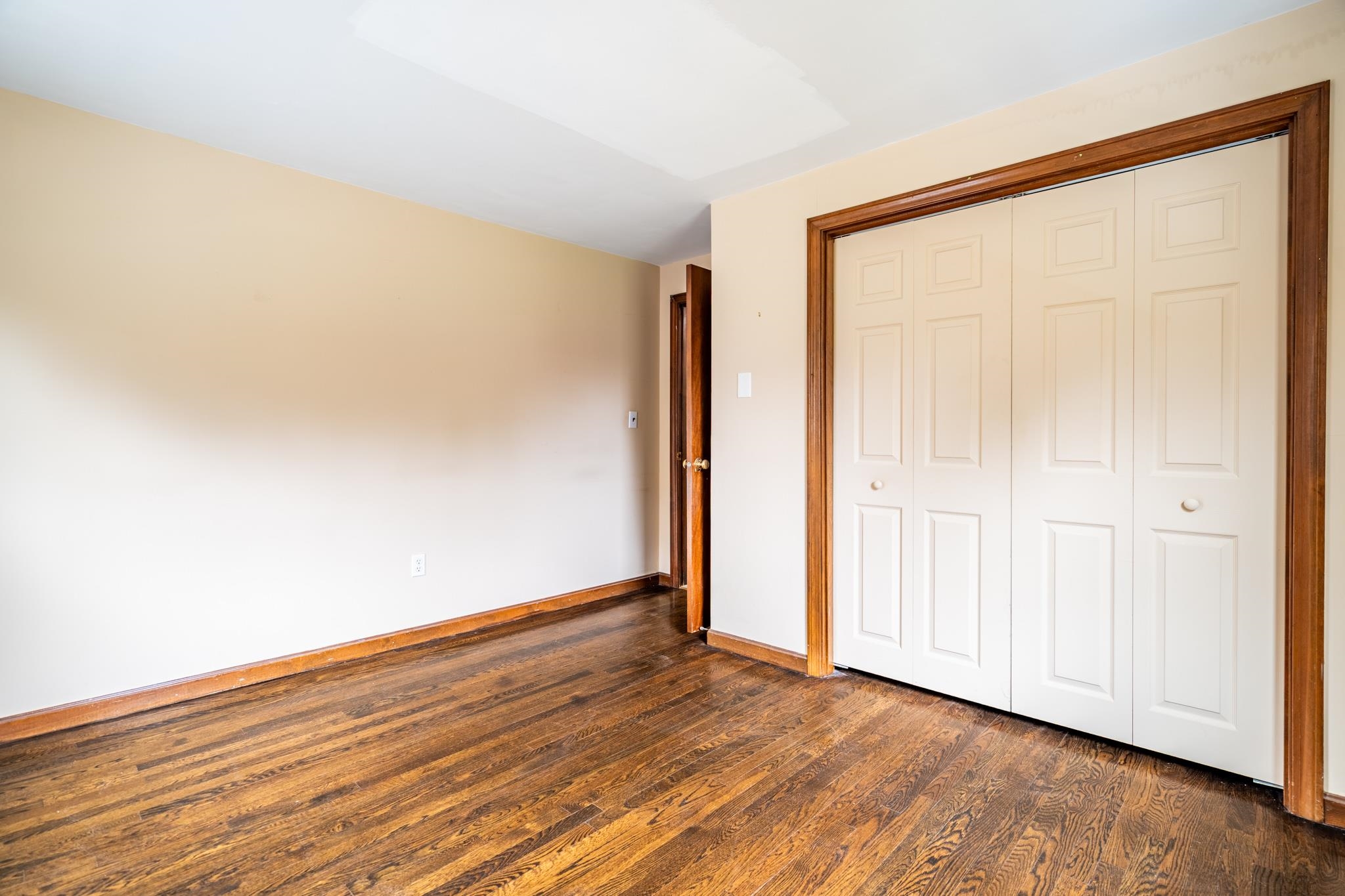 19 Dutton Road Pelham, NH 03076 - Photo 20 of 29 Gallery Image 20