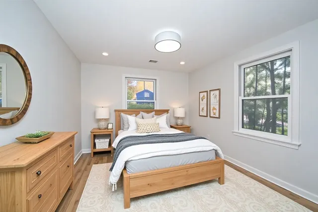 $1,199,000 | 18 University Drive, Natick, MA 01760