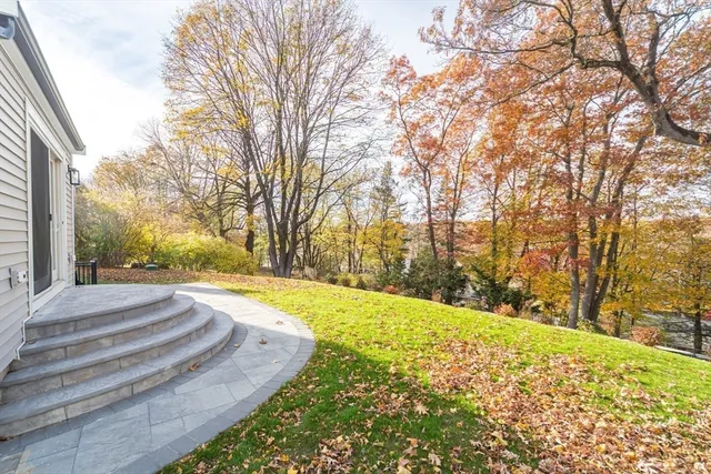 $1,199,000 | 18 University Drive, Natick, MA 01760