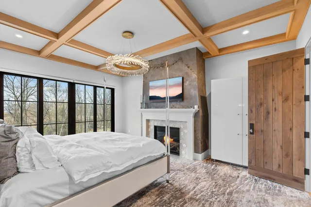 $8,950,000 | 1105 Tanager Hill, Wayzata, MN 55391