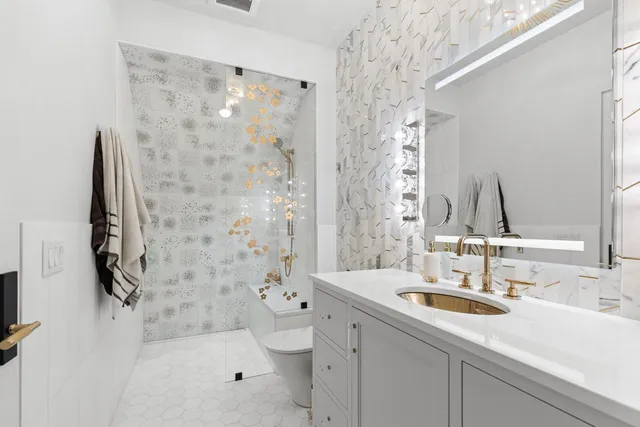 $8,950,000 | 1105 Tanager Hill, Wayzata, MN 55391