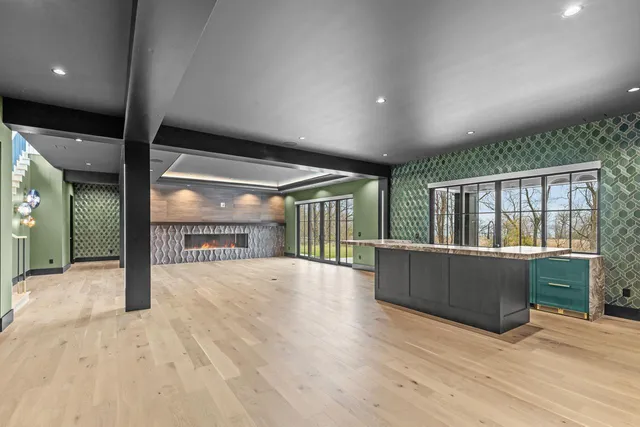 $8,950,000 | 1105 Tanager Hill, Wayzata, MN 55391