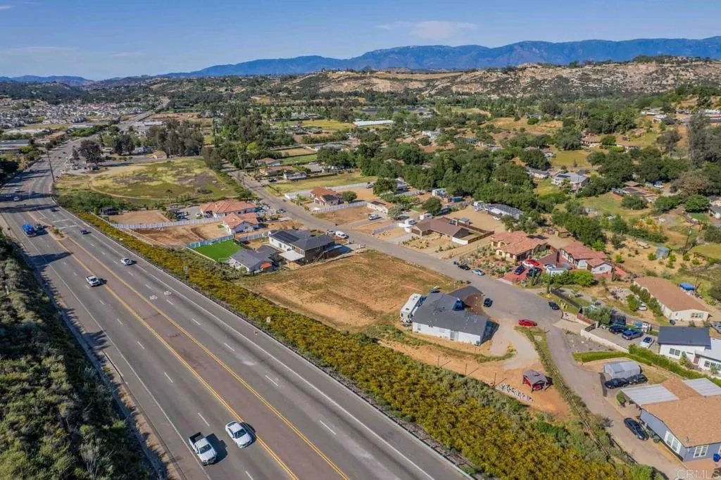 13814 Woods Valley Road Valley Center, CA 92082 - Photo 7 of 13 Gallery Image 7