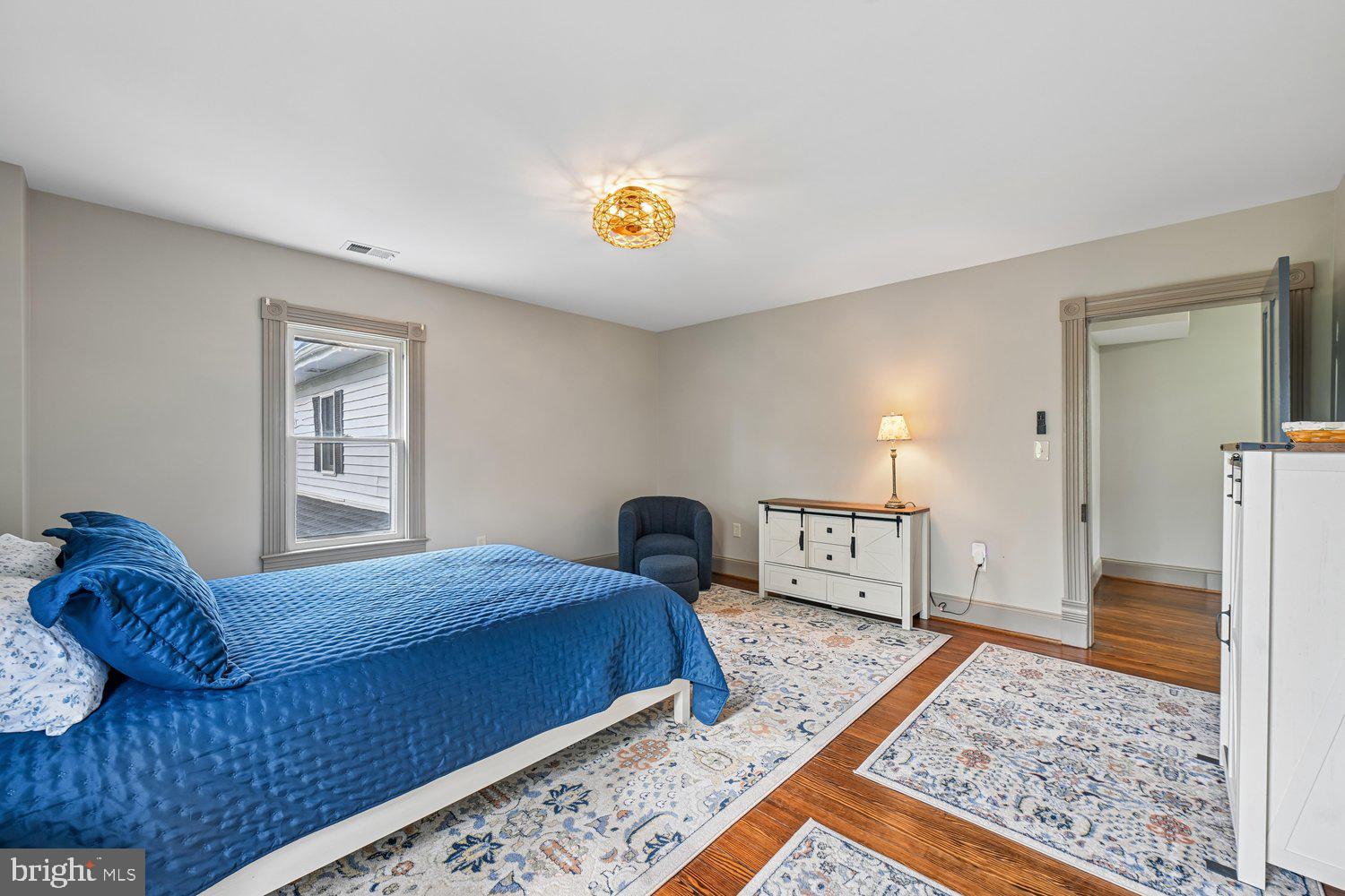 17401 Milltown Landing Road Brandywine, MD 20613 - Photo 64 of 96 Serene bedroom with elegant decor accents.