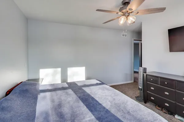 $380,000 | 20116 South Greenfield Lane, Frankfort, IL 60423