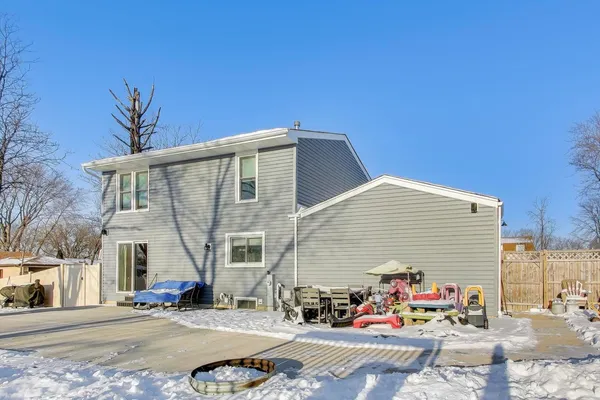 $380,000 | 20116 South Greenfield Lane, Frankfort, IL 60423
