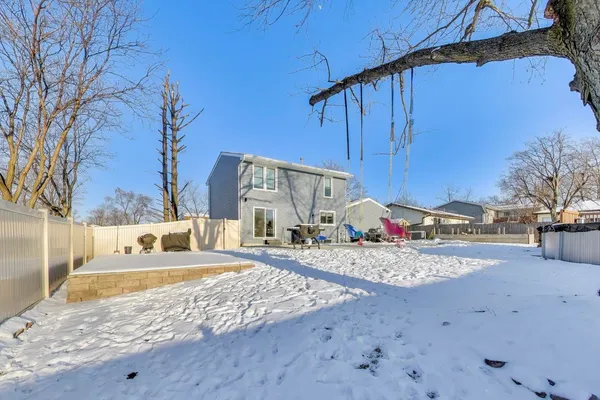 $380,000 | 20116 South Greenfield Lane, Frankfort, IL 60423