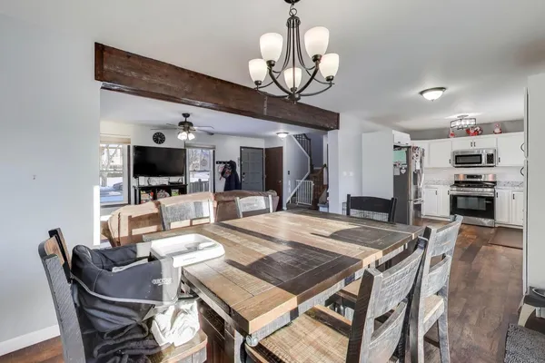 $380,000 | 20116 South Greenfield Lane, Frankfort, IL 60423