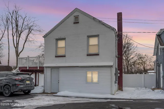 $1,600 | 12 Main Street, Unit C, Englishtown, NJ 07726