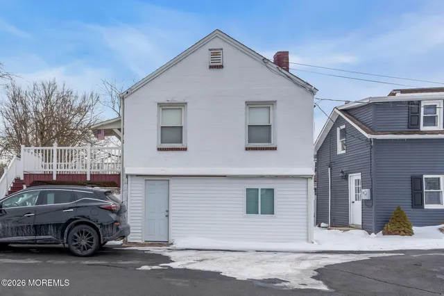 $1,600 | 12 Main Street, Unit C, Englishtown, NJ 07726