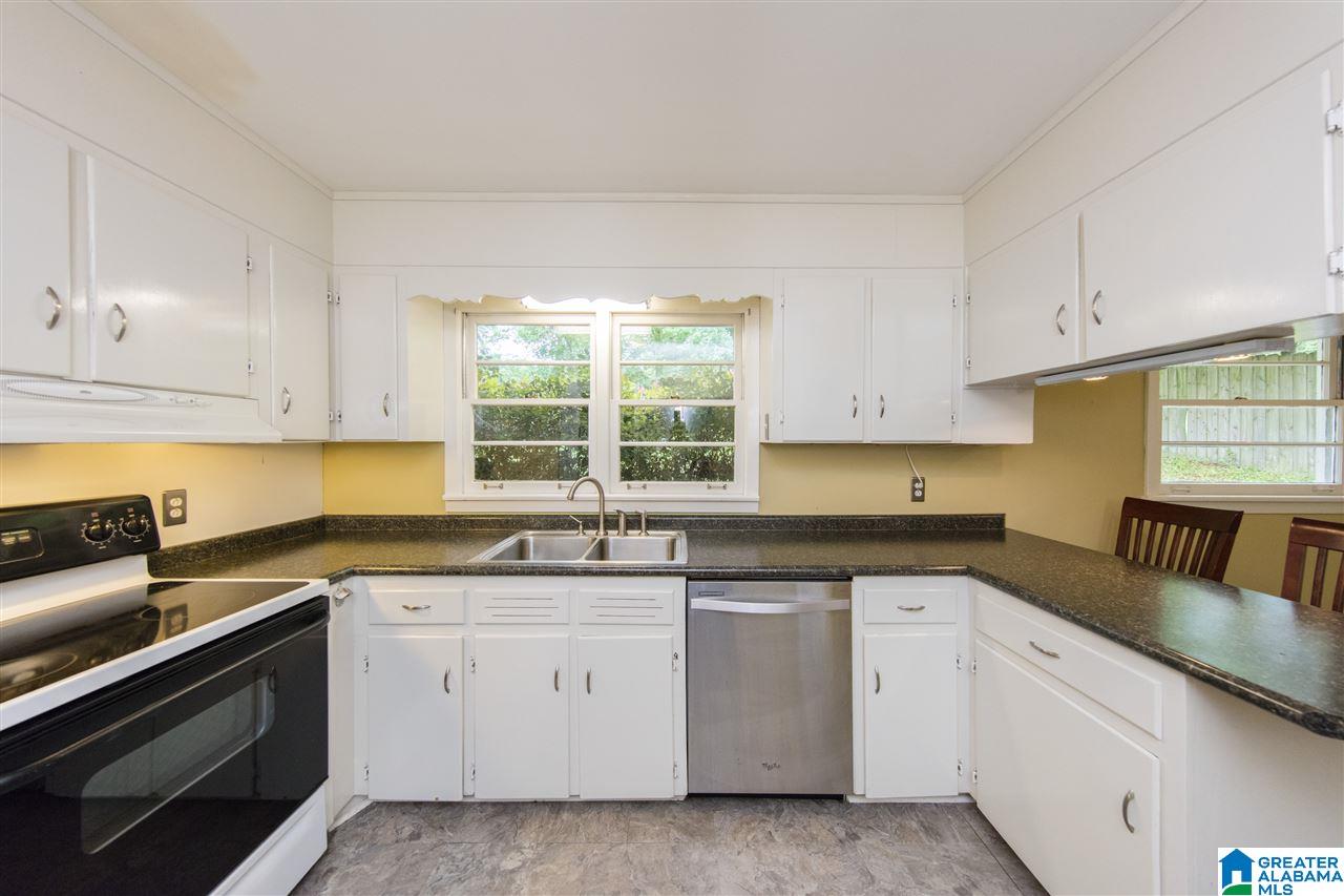 3329 Ridgely Drive Birmingham, AL 35243 - Photo 10 of 30