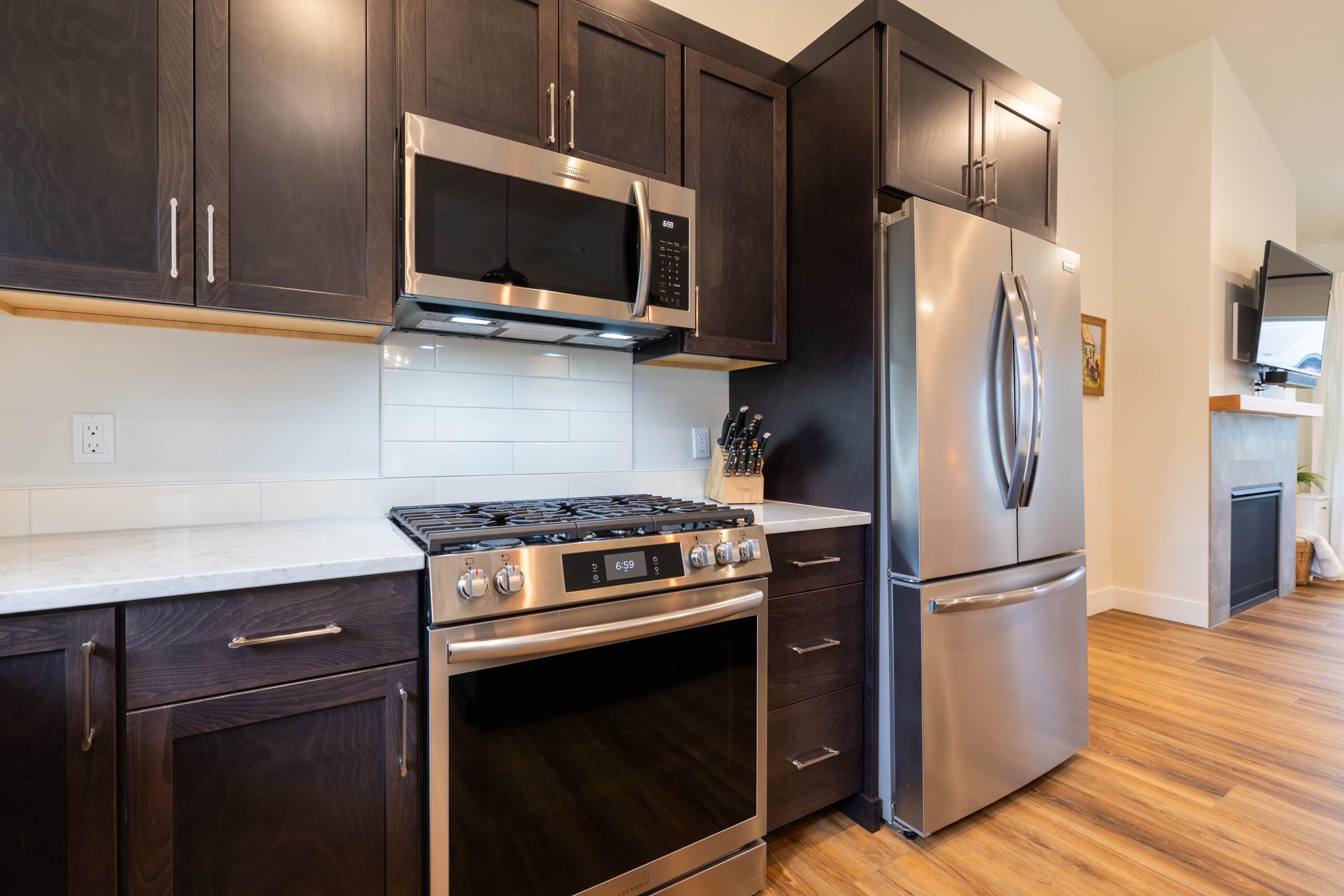 155 Cowcatcher Loop Bellevue, ID 83313 - Photo 12 of 35 Kitchen
