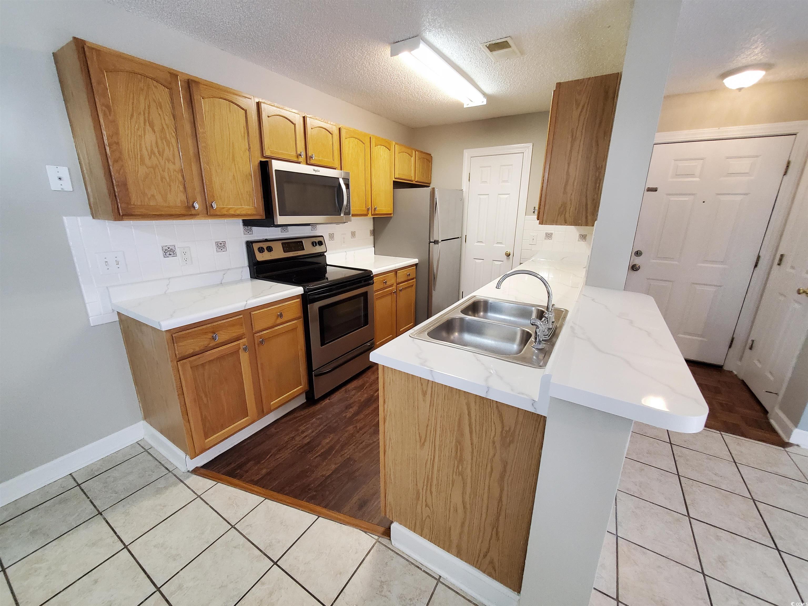 4391 Daphne Lane, Unit A Murrells Inlet, SC 29576 - Photo 8 of 40