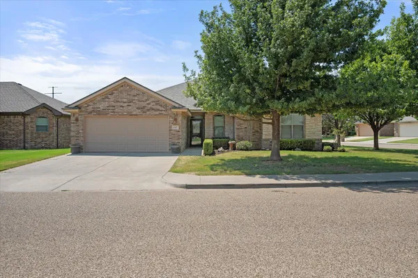$349,500 | 10402 Dover Avenue, Lubbock, TX 79424