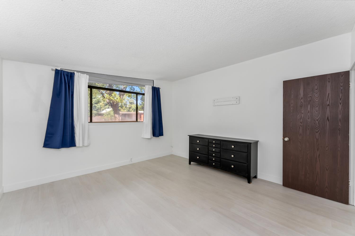 4532 Foster Way Carmichael, CA 95608 - Photo 13 of 65