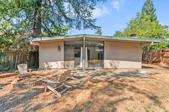 $438,800 | 4532 Foster Way, Carmichael, CA 95608